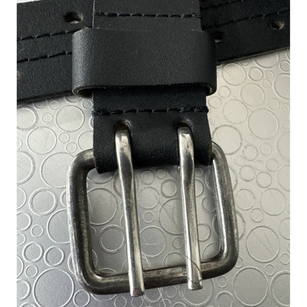 Wrangler Black Leather Belt 42 Double Prong Dual Pin Buckle Rugged Workwear 1.5”